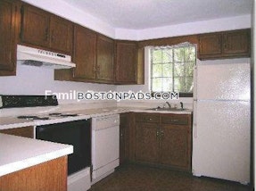Woburn 3 bedroom  Luxury in WOBURN - $4,995 No Fee