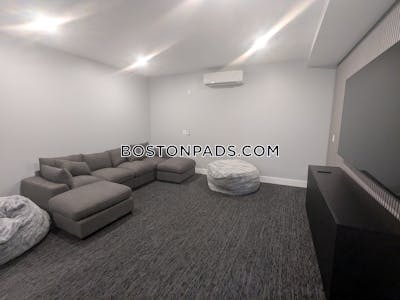Brighton Studio 1 Bath Boston - $2,700 50% Fee