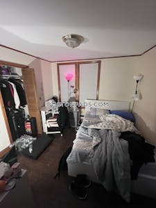 Mission Hill 5 Beds 2 Baths Boston - $5,500