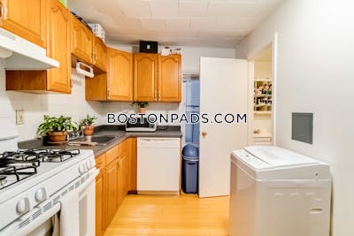 Cambridge Apartment for rent 3 Bedrooms 1 Bath  Inman Square - $3,650