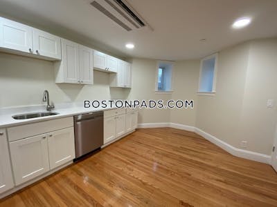 Brookline 4 Beds 4 Baths  Coolidge Corner - $6,700 No Fee