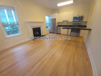 Cambridge Apartment for rent 3 Bedrooms 1 Bath  Harvard Square - $4,655 No Fee