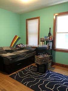 Jamaica Plain Apartment for rent 3 Bedrooms 1 Bath Boston - $3,800