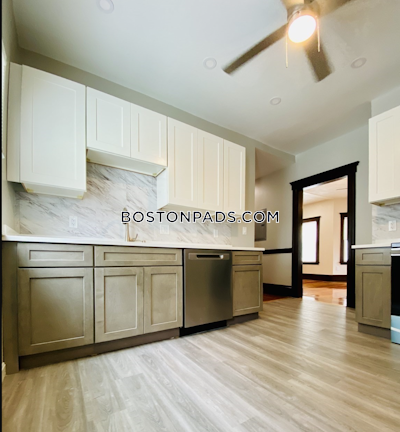 Medford 3 bedroom 1 baths in MEDFORD  Magoun Square - $3,200