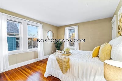 Arlington 2 bedroom 1 baths in ARLINGTON - $3,000