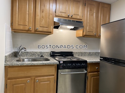 Chinatown Apartment for rent Studio 1 Bath Boston - $2,550