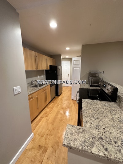 Somerville Apartment for rent 2 Bedrooms 2 Baths  Spring Hill - $4,400