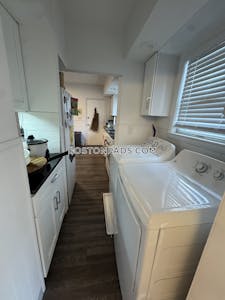 Medford 3 bedroom 1 baths in MEDFORD  Wellington - $3,000 No Fee