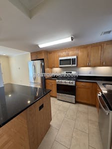 Brookline Studio 1 Bath  Chestnut Hill - $3,820 No Fee