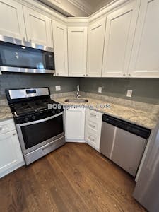 Roxbury Apartment for rent 4 Bedrooms 1 Bath Boston - $3,750 No Fee