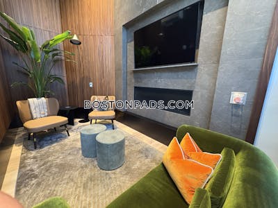 Back Bay 1 Bed 1 Bath Boston - $4,150 No Fee