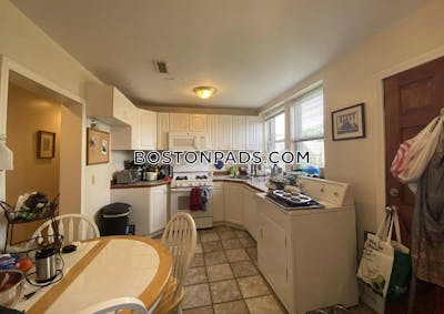 Cambridge Apartment for rent 3 Bedrooms 1 Bath  Central Square/cambridgeport - $4,150 No Fee