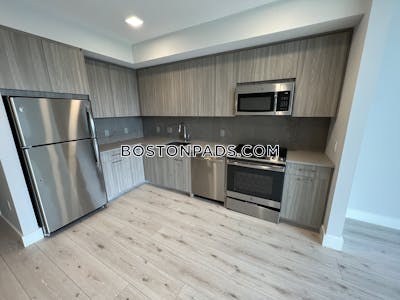 Revere Apartment for rent 1 Bedroom 1 Bath - $2,444
