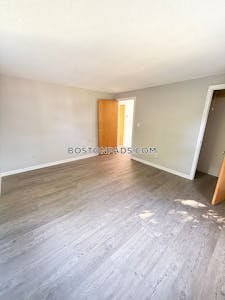 Gardner 2 bedroom 1 baths in Gardner - $1,800 No Fee