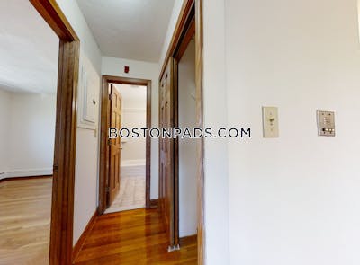 Newton Studio 1 Bath  Auburndale - $2,200 No Fee
