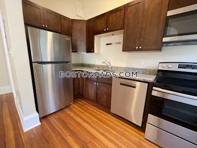 Brookline Apartment for rent 1 Bedroom 1 Bath  Coolidge Corner - $3,000 No Fee