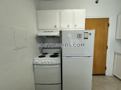 Brookline 2 Beds 1 Bath  Coolidge Corner - $3,395 No Fee
