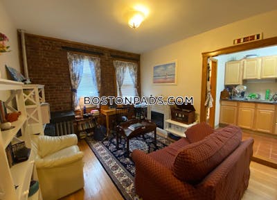 Fenway/kenmore Apartment for rent Studio 1 Bath Boston - $2,400 50% Fee