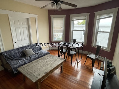 Somerville 3 Beds 1 Bath  Tufts - $3,700 No Fee