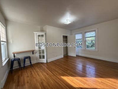 Somerville Studio 1 Bath  Spring Hill - $1,850 No Fee