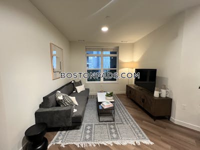 Revere Apartment for rent 1 Bedroom 1 Bath - $2,747