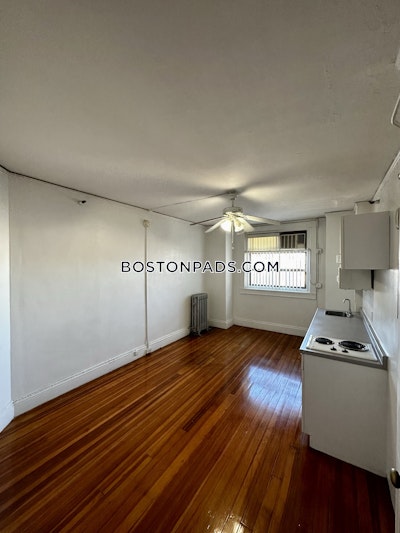 Fenway/kenmore Apartment for rent Studio 1 Bath Boston - $2,400 50% Fee