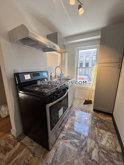 Quincy Apartment for rent 3 Bedrooms 2 Baths  Quincy Center - $4,300