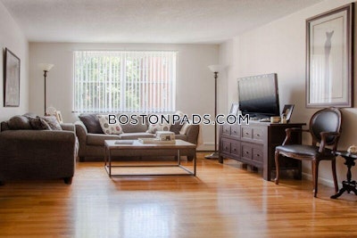 Woburn 2 Beds 1 Bath - $2,250